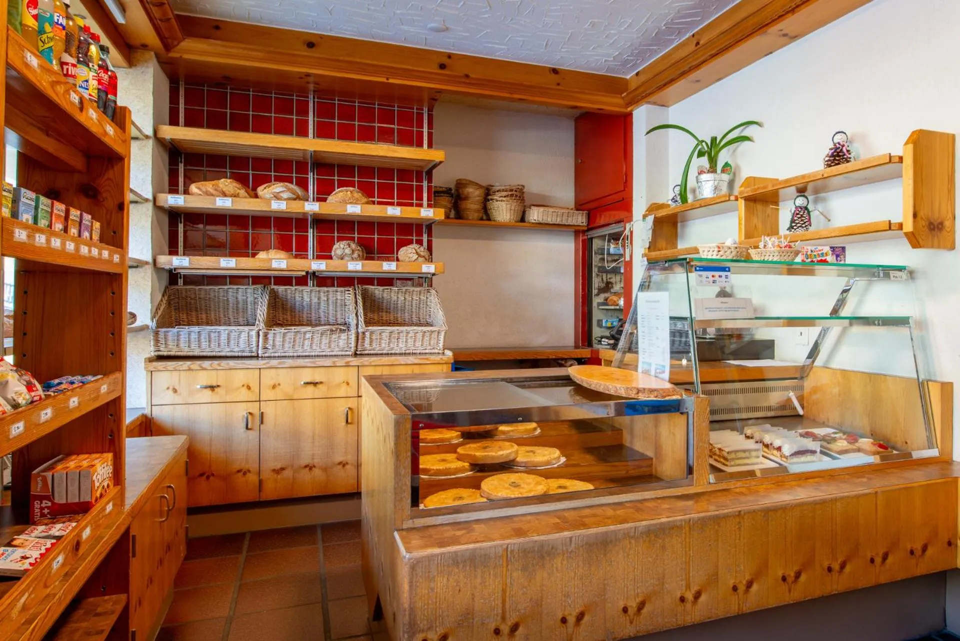 Restaurant/places to eat in Ferienwohnungen Zurschmitten