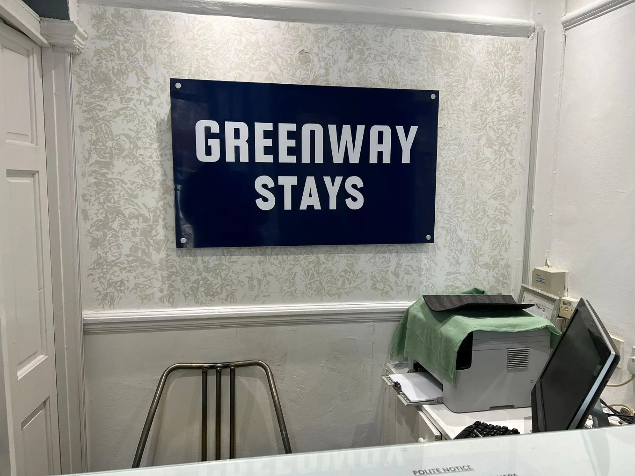 Lobby or reception in OYO Greenway Stays