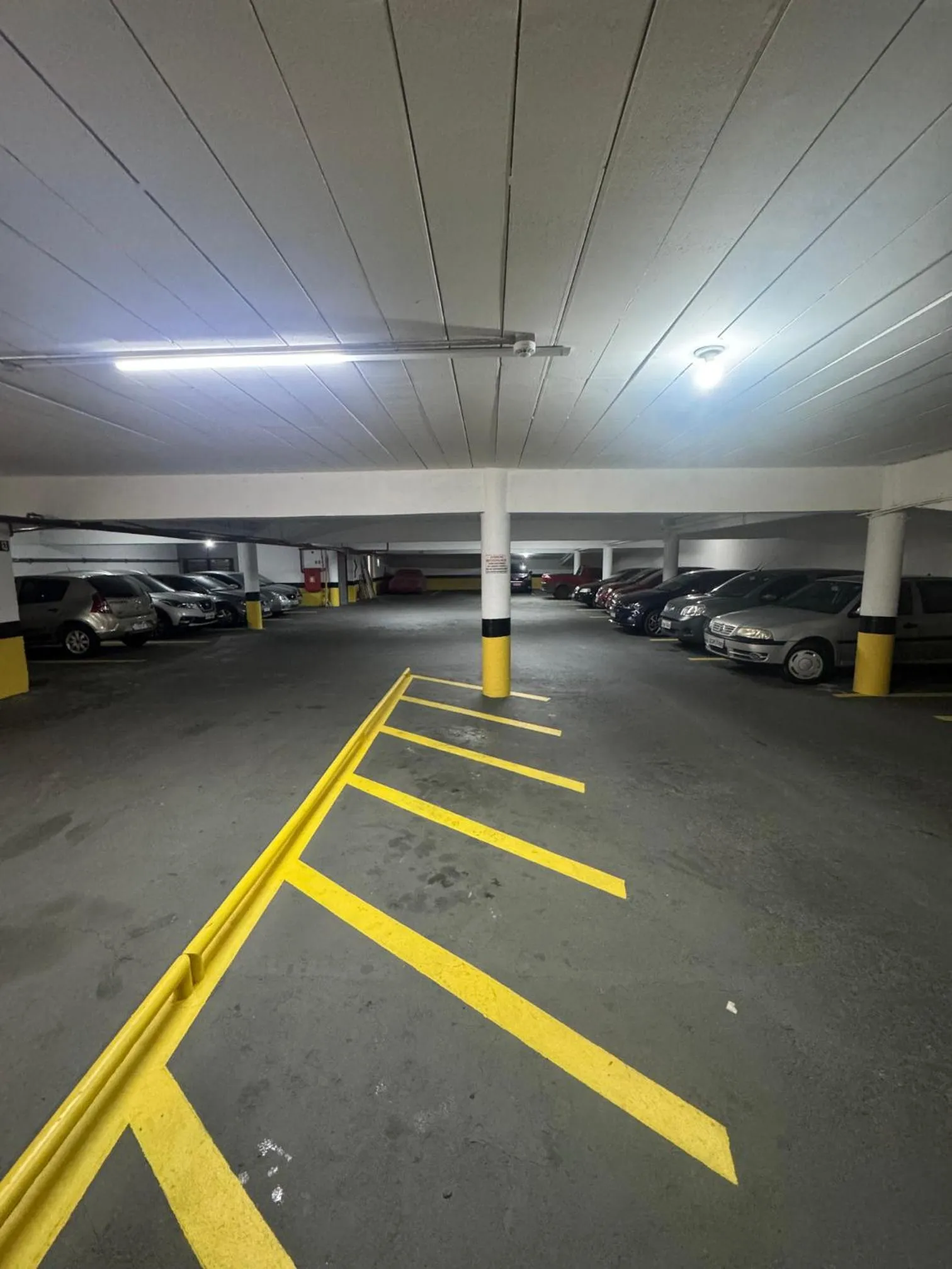 Parking in HS Hotel