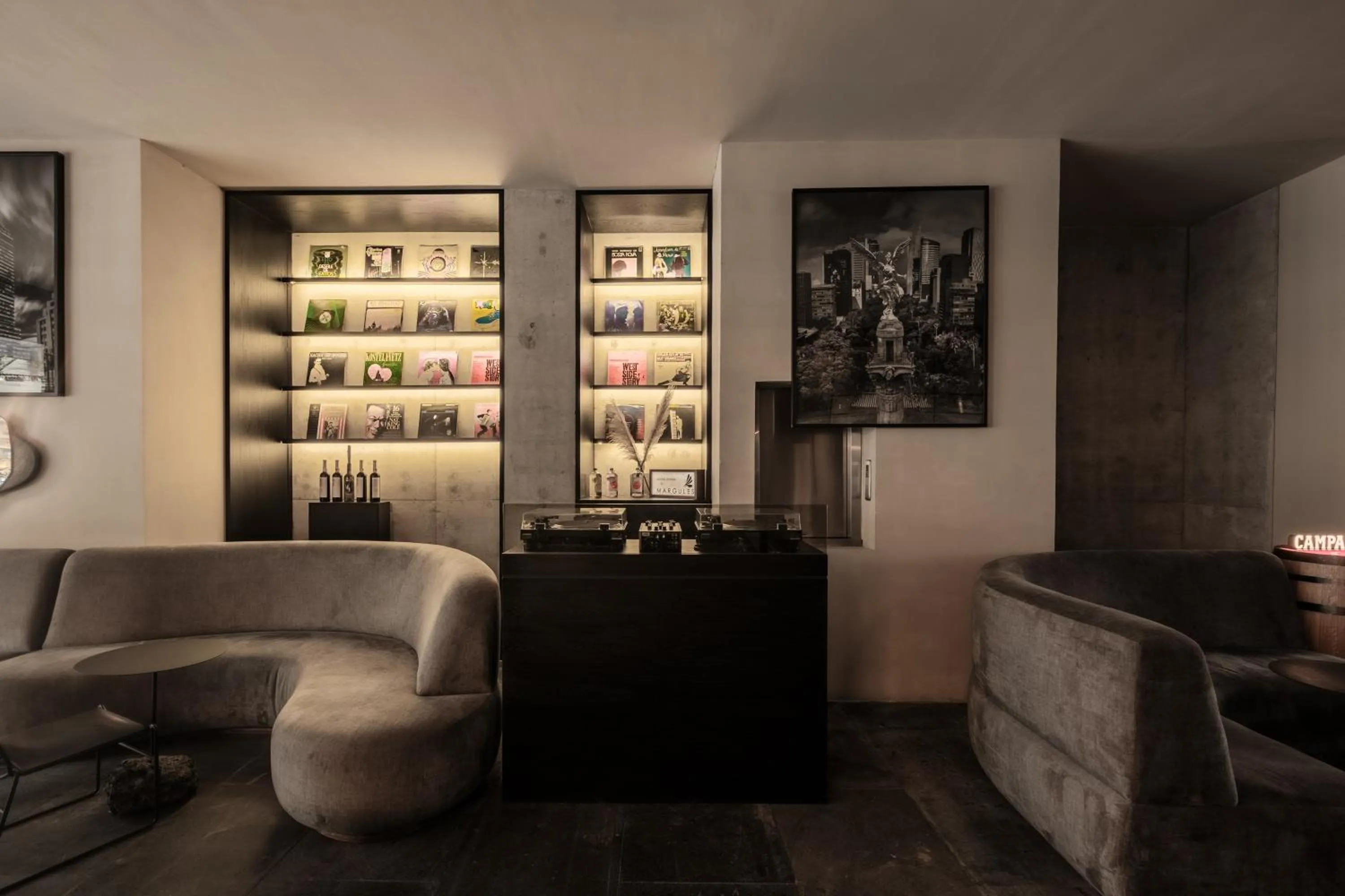 Living room in Hotel Casa Izel Roma Norte