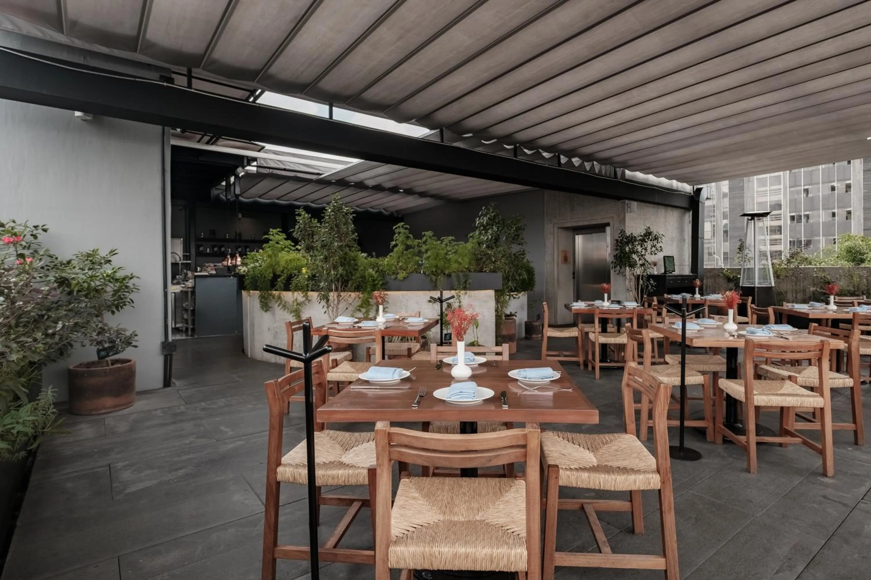 Restaurant/places to eat in Hotel Casa Izel Roma Norte