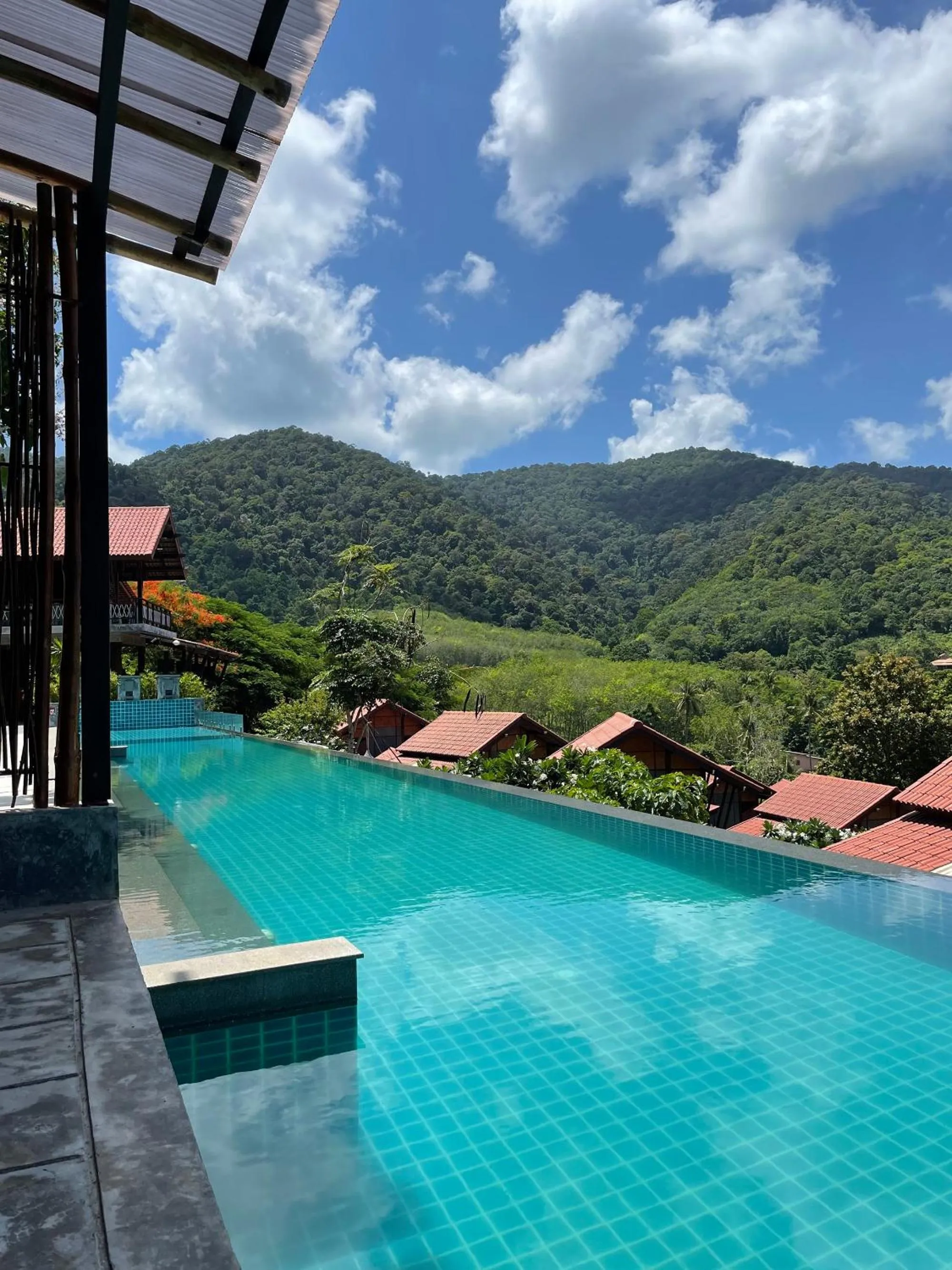 Swimming pool in Alama Sea Village Resort - SHA Extra Plus