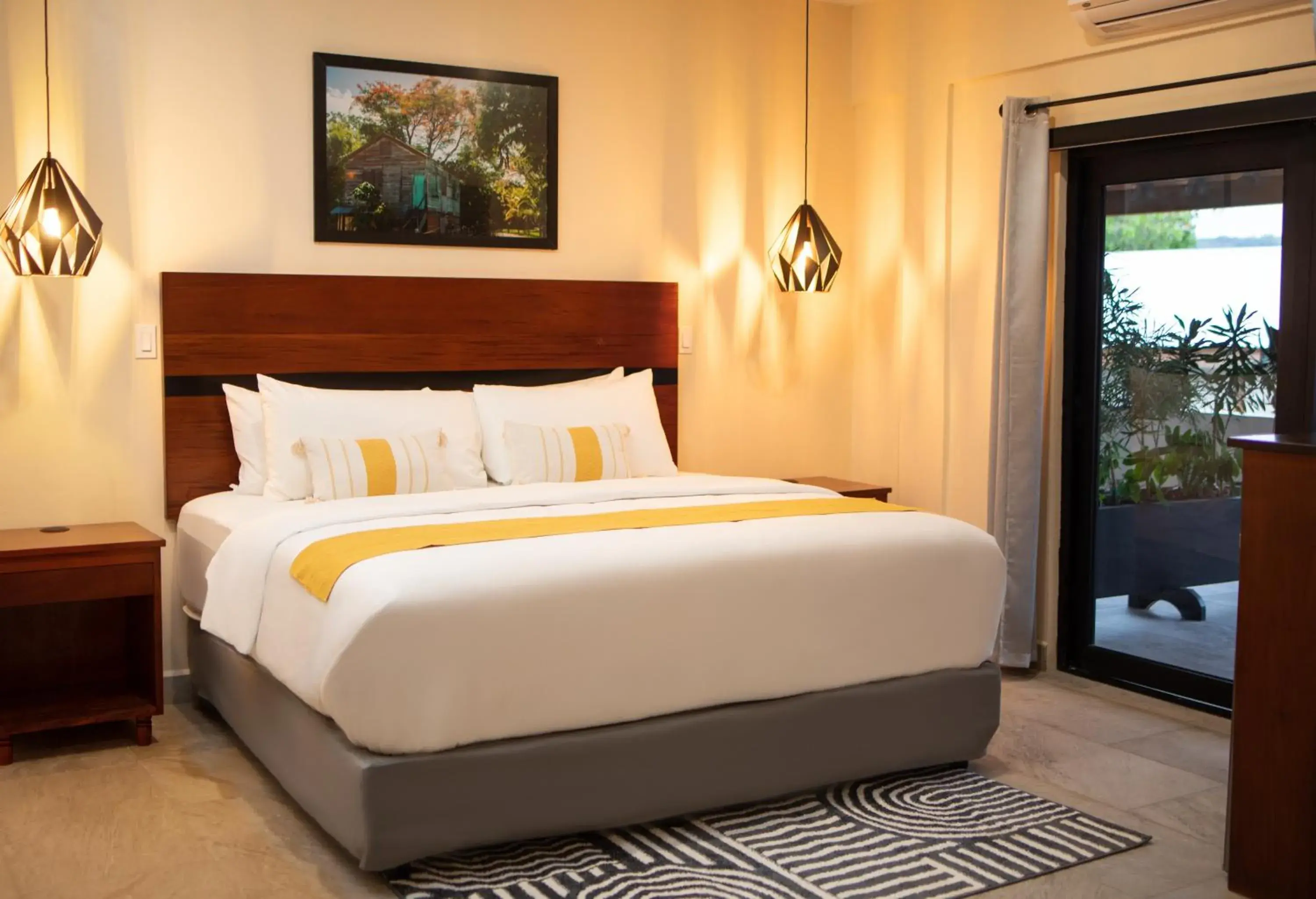 Deluxe King Suite in The West House Boutique Hotel Deluxe King Suite in The West House Boutique Hotel