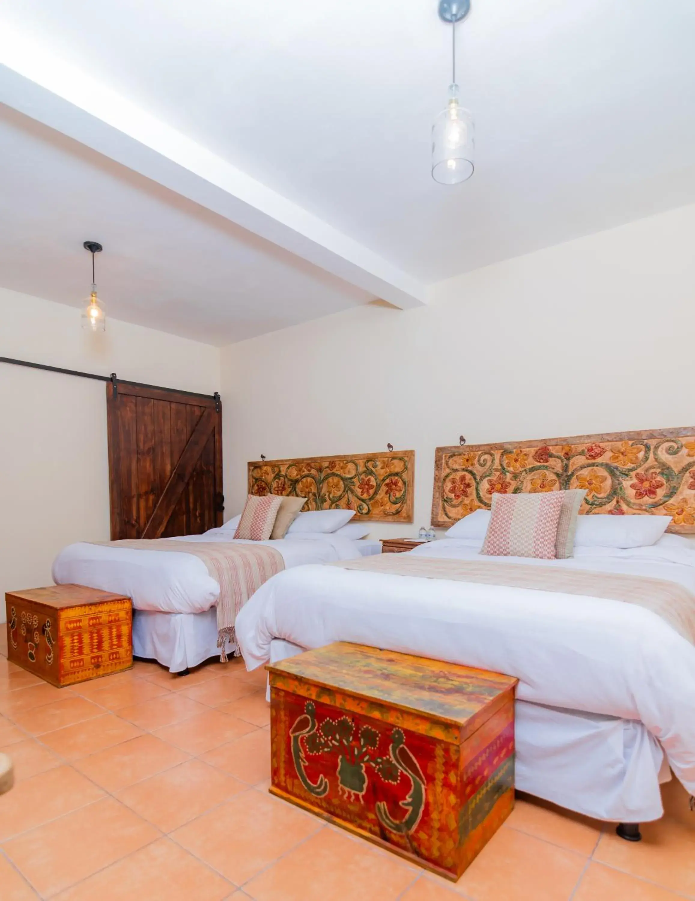 Twin Room - single occupancy in Santa Margarita Twin Room - single occupancy in Santa Margarita