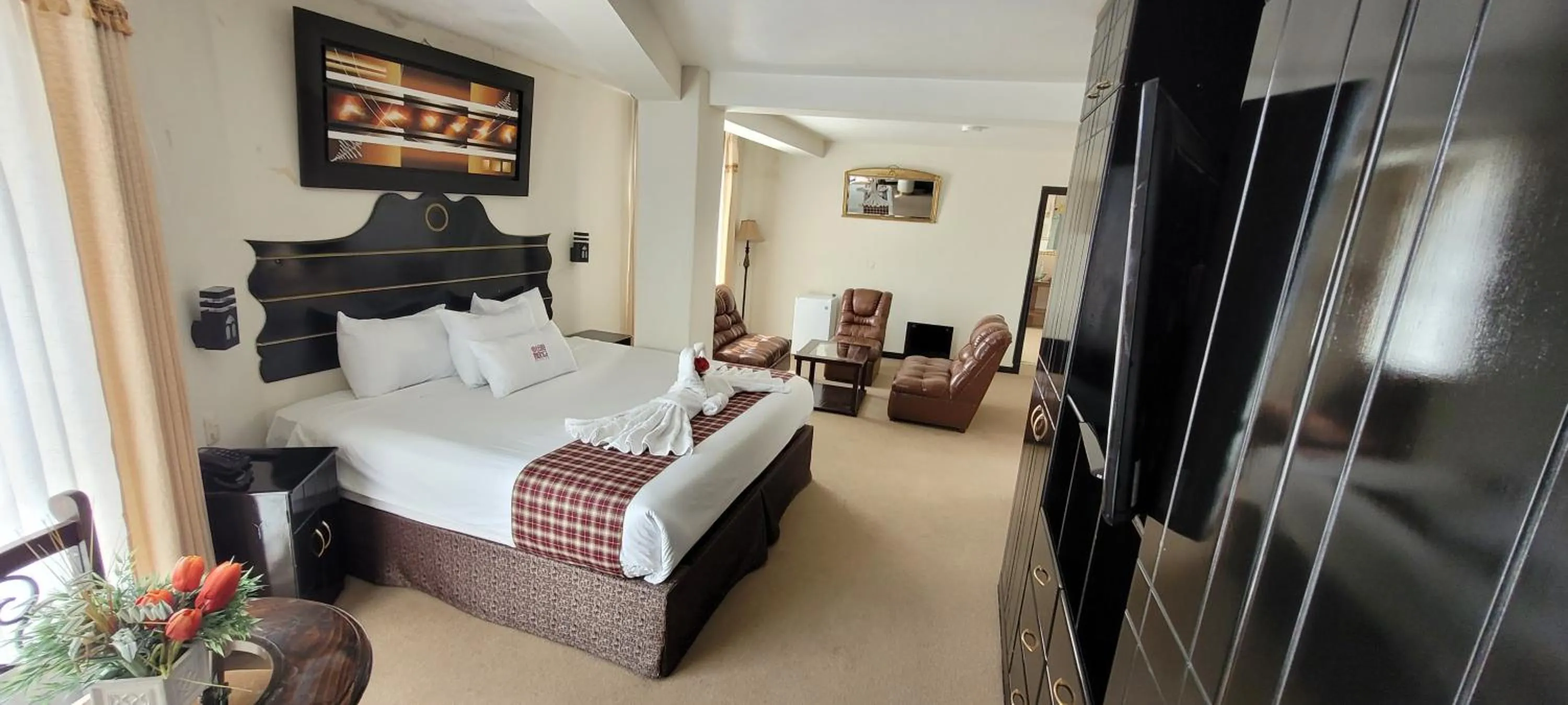 Photo of the whole room, Bed in TerraMistica - Puno Centro