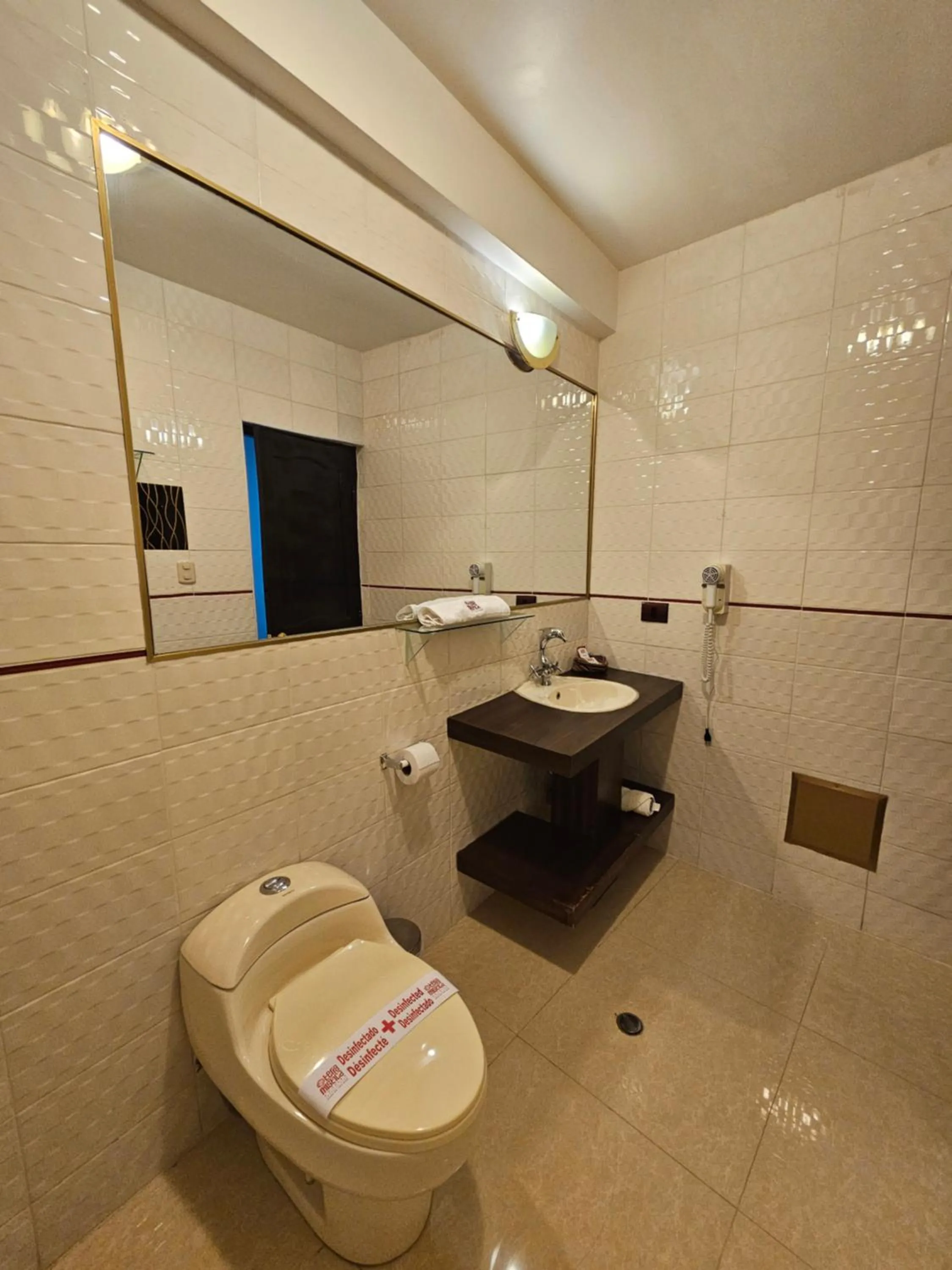 Bathroom in TerraMistica - Puno Centro