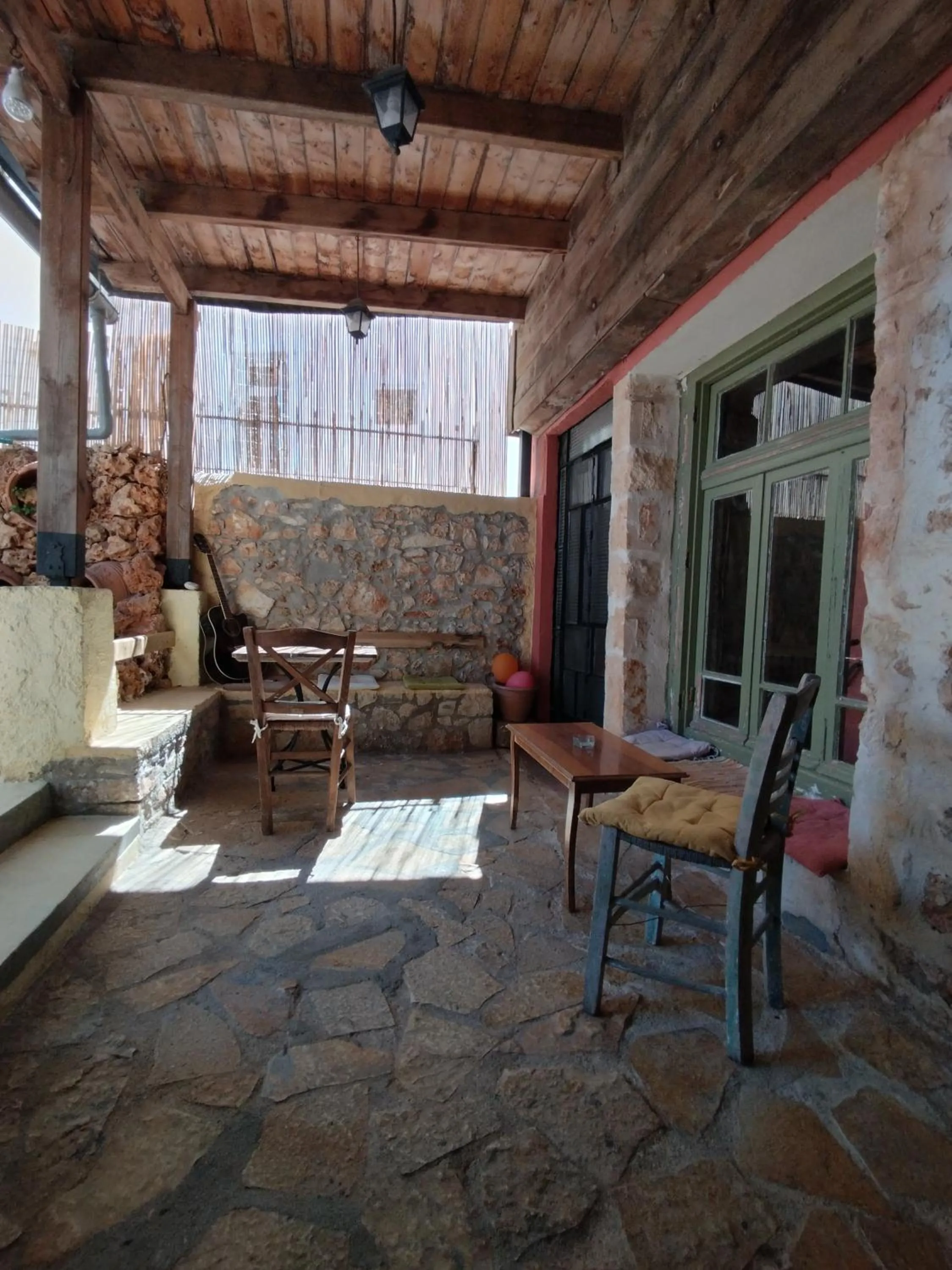 Garden in Chania Hostel Youth 18-50