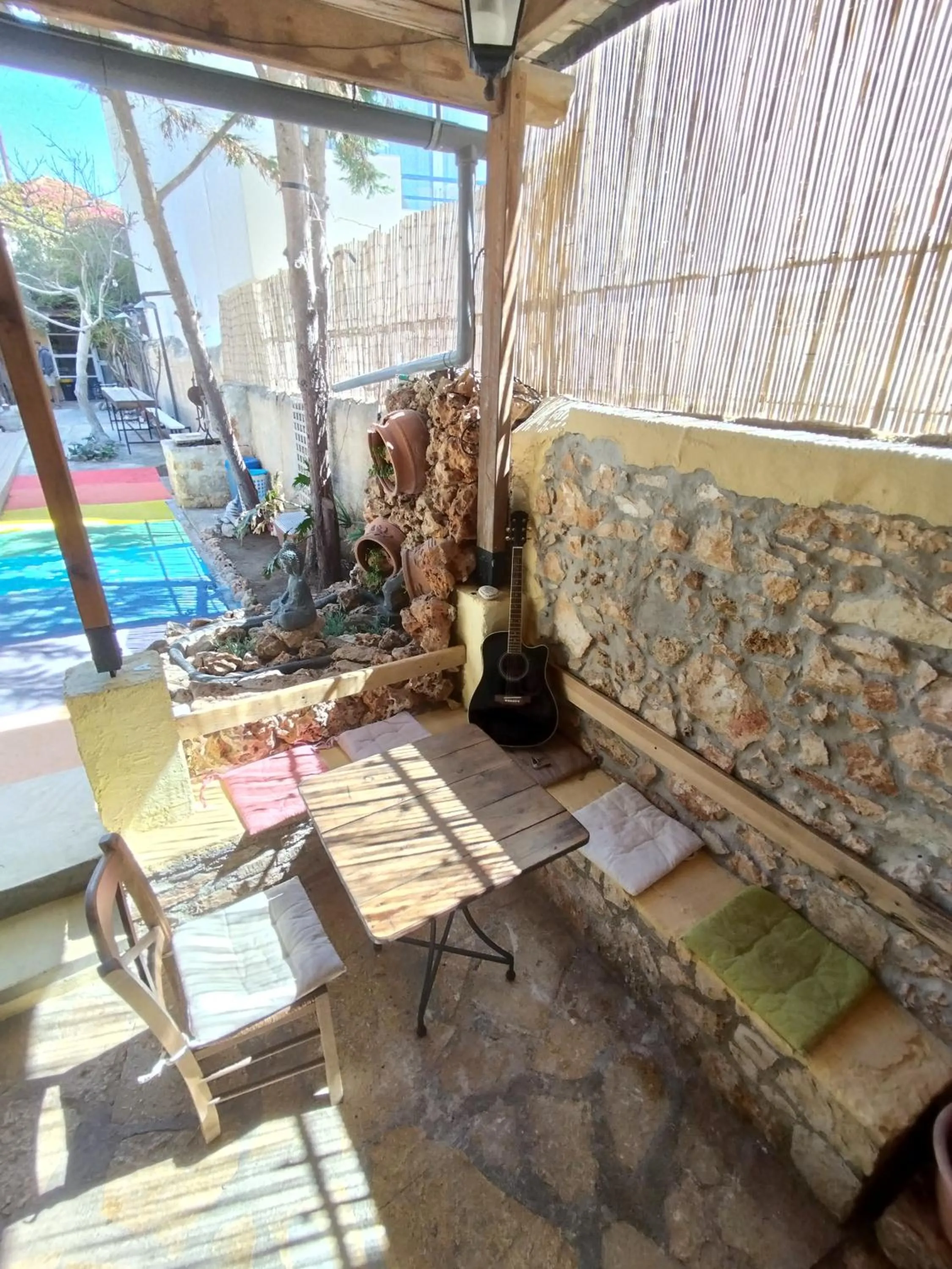 Garden in Chania Hostel Youth 18-50