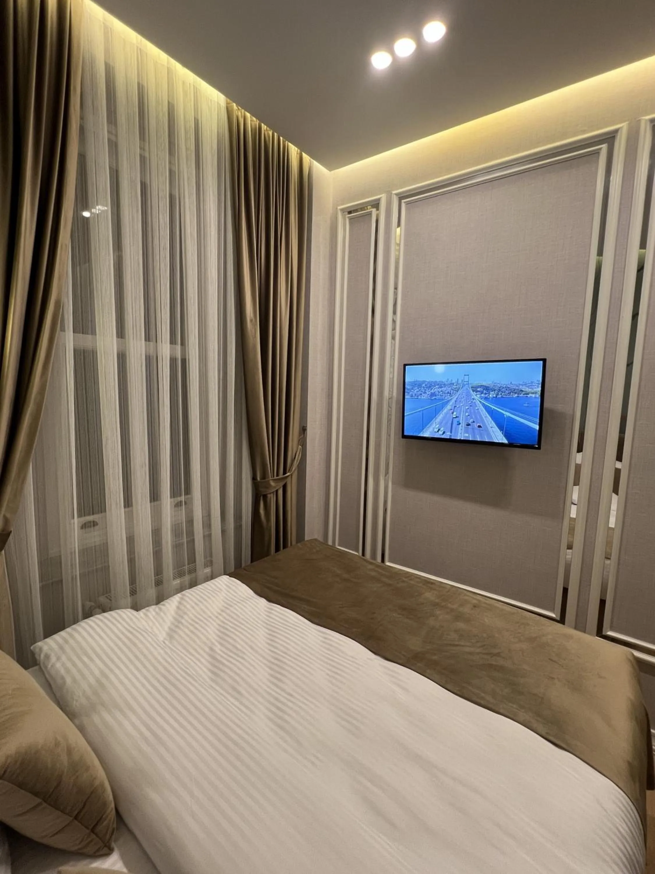 Bed in The Aramis Galata Hotel