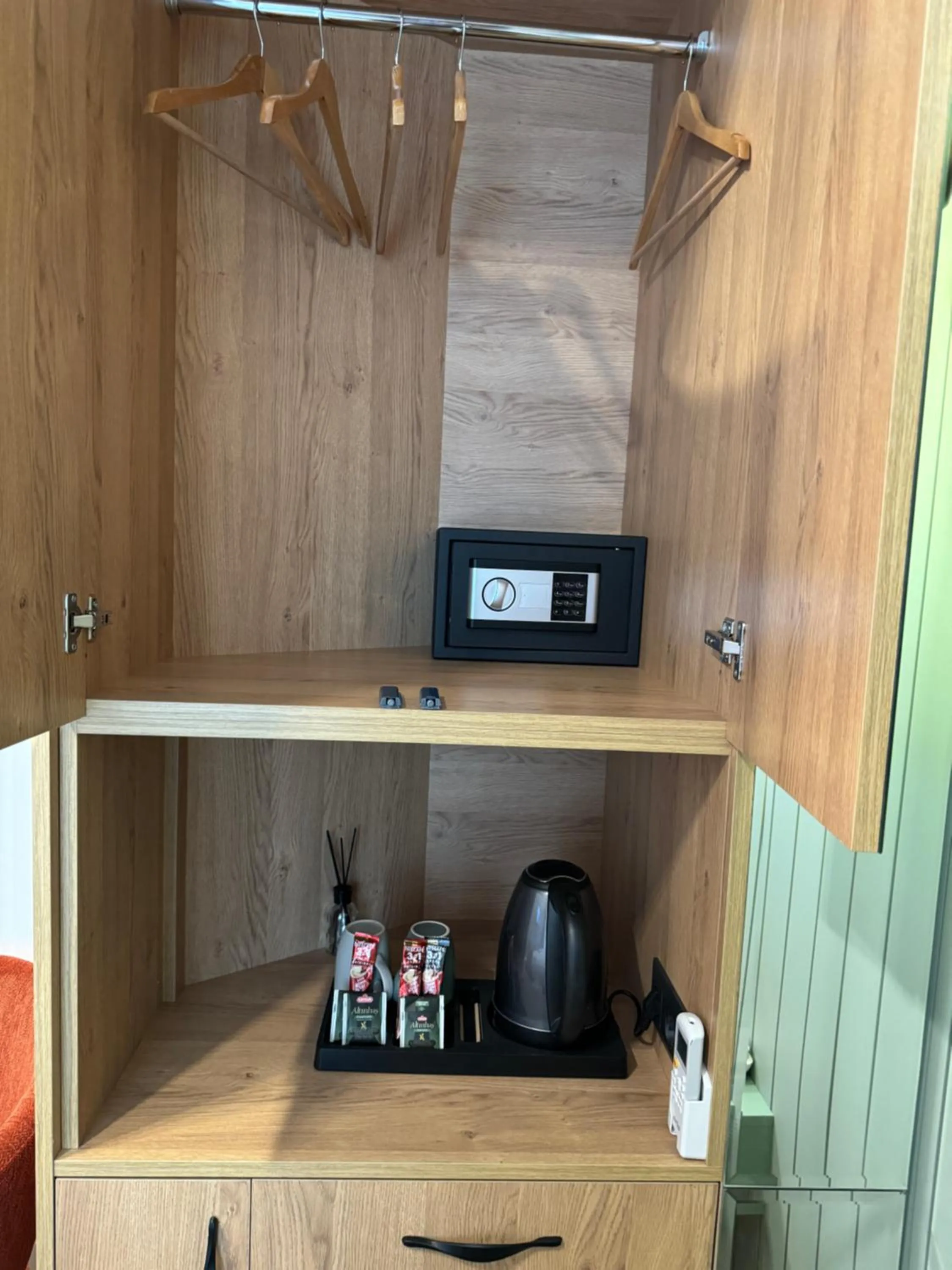 Coffee/tea facilities in The Aramis Galata Hotel