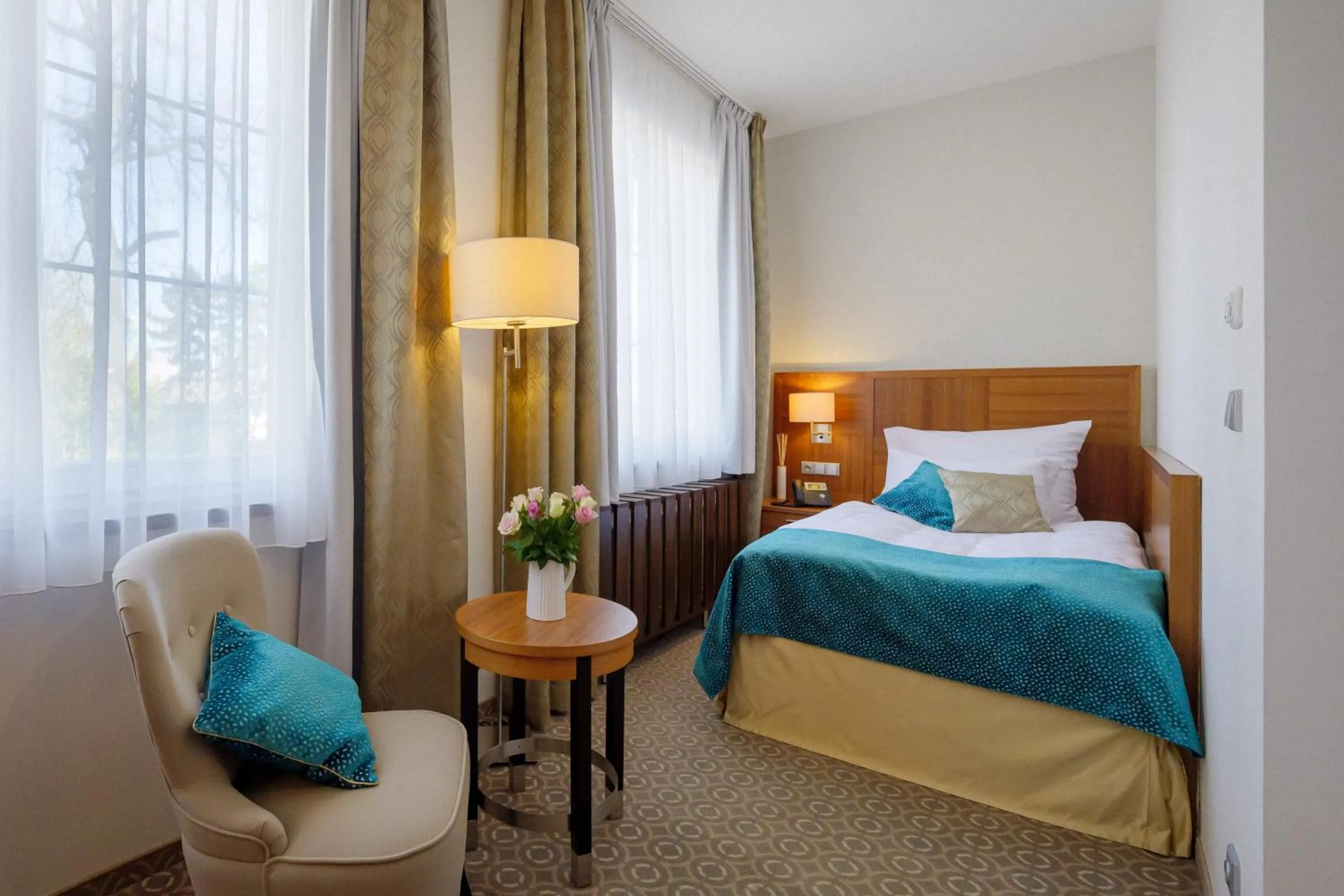 Bedroom, Bed in Hotel Silenzio