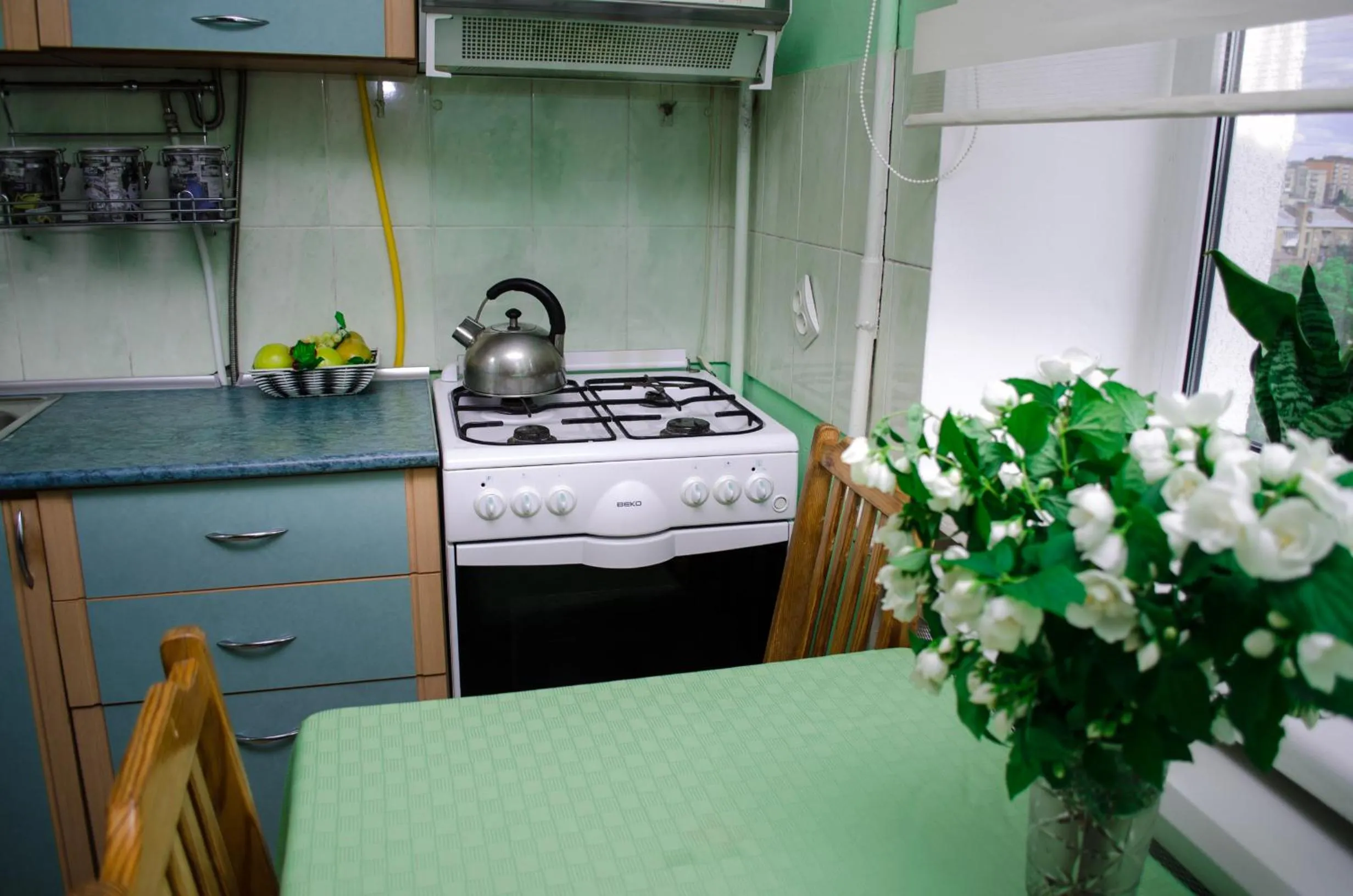 Kitchen or kitchenette in Babylon Apartments