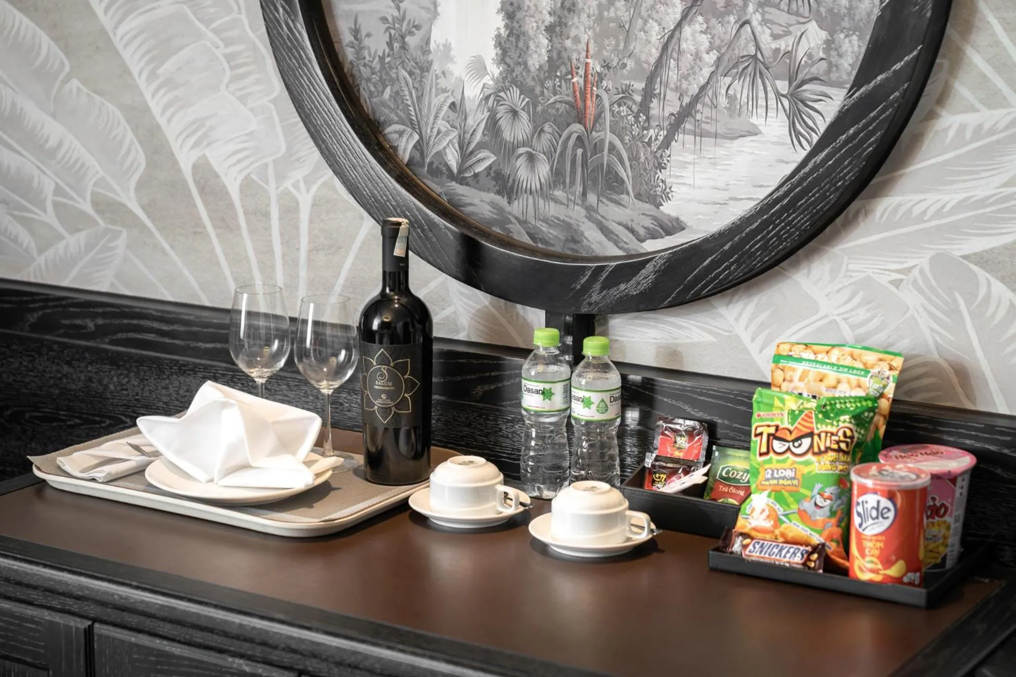 Coffee/tea facilities in Luxe Paradise Premium Hotel Pham Hong Thai