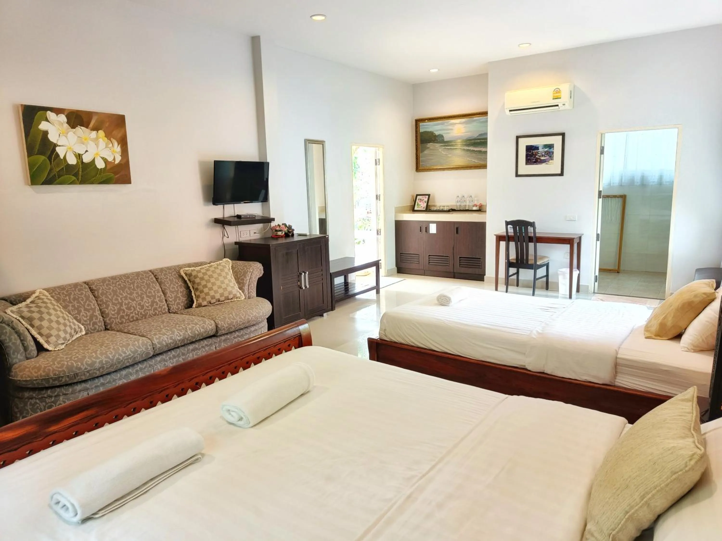 Bed in Kong Garden Resort