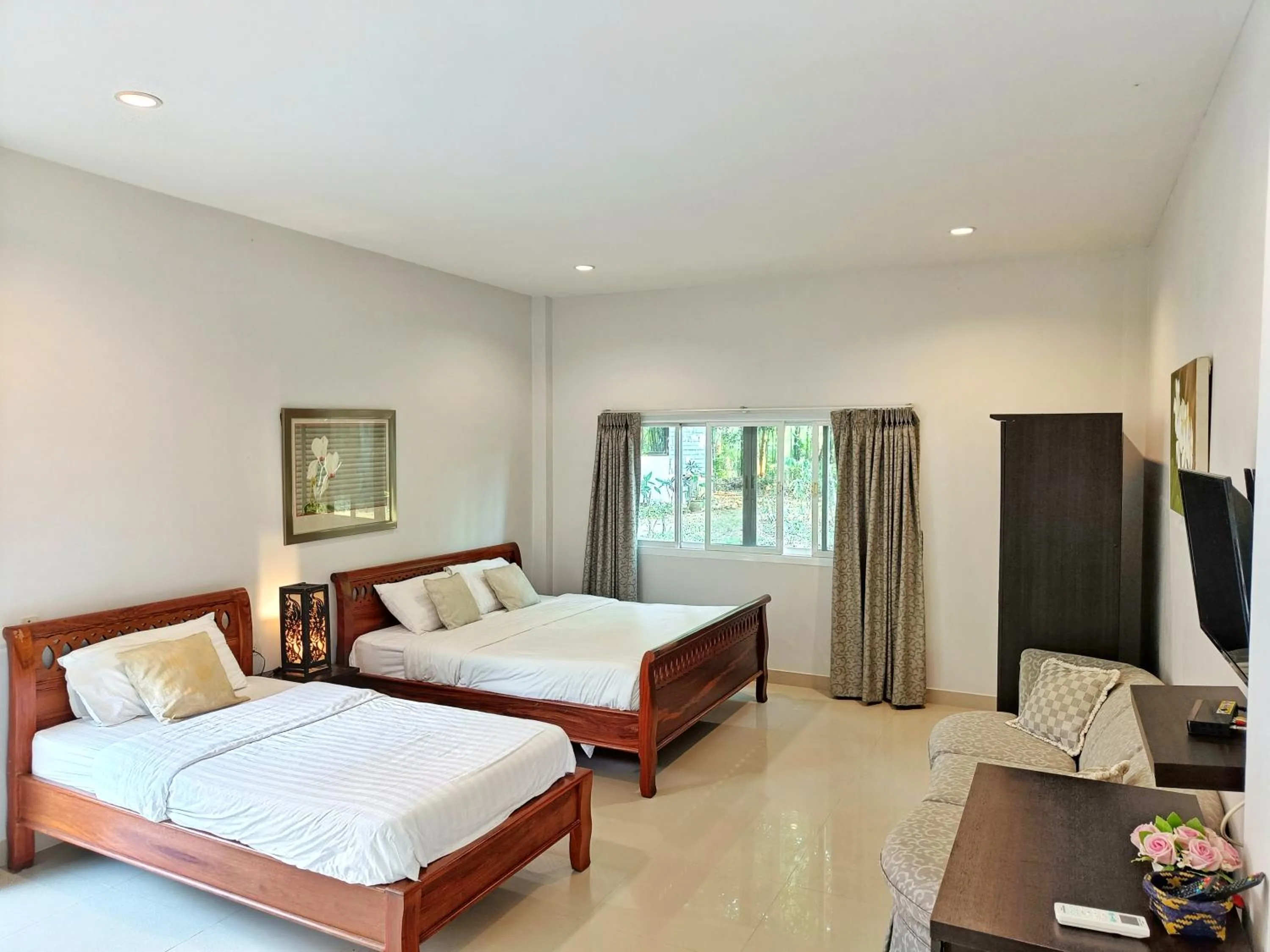 Bed in Kong Garden Resort