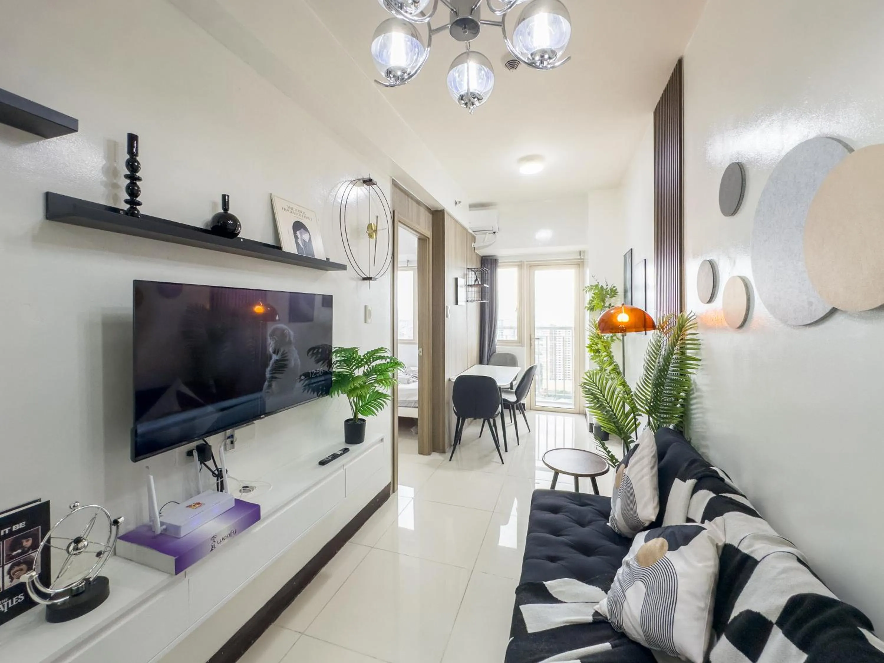 TV and multimedia in GemstoneBR in SMDC Coast Residences