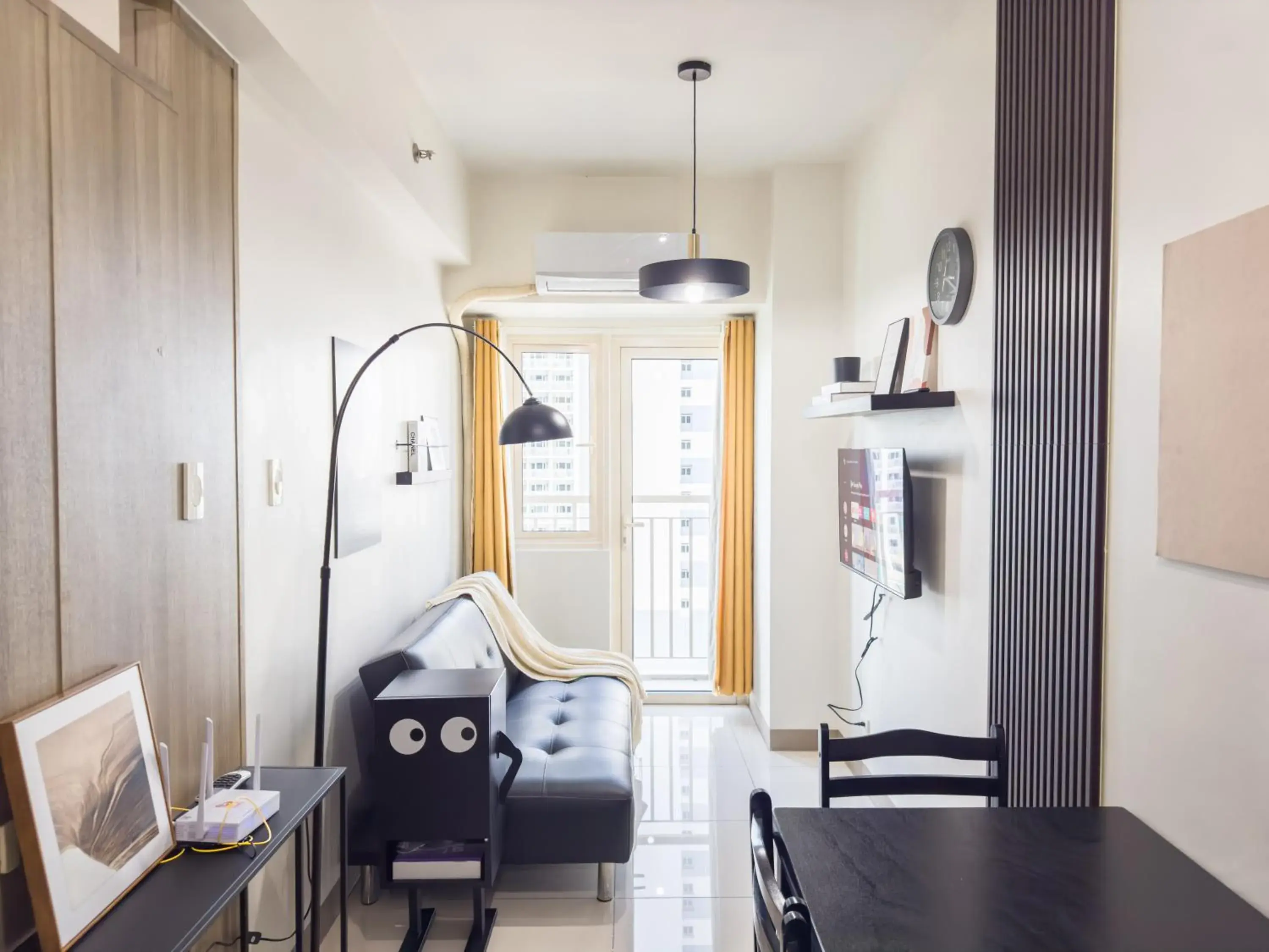 Studio with Ocean View in GemstoneBR in SMDC Coast Residences Studio with Ocean View in GemstoneBR in SMDC Coast Residences