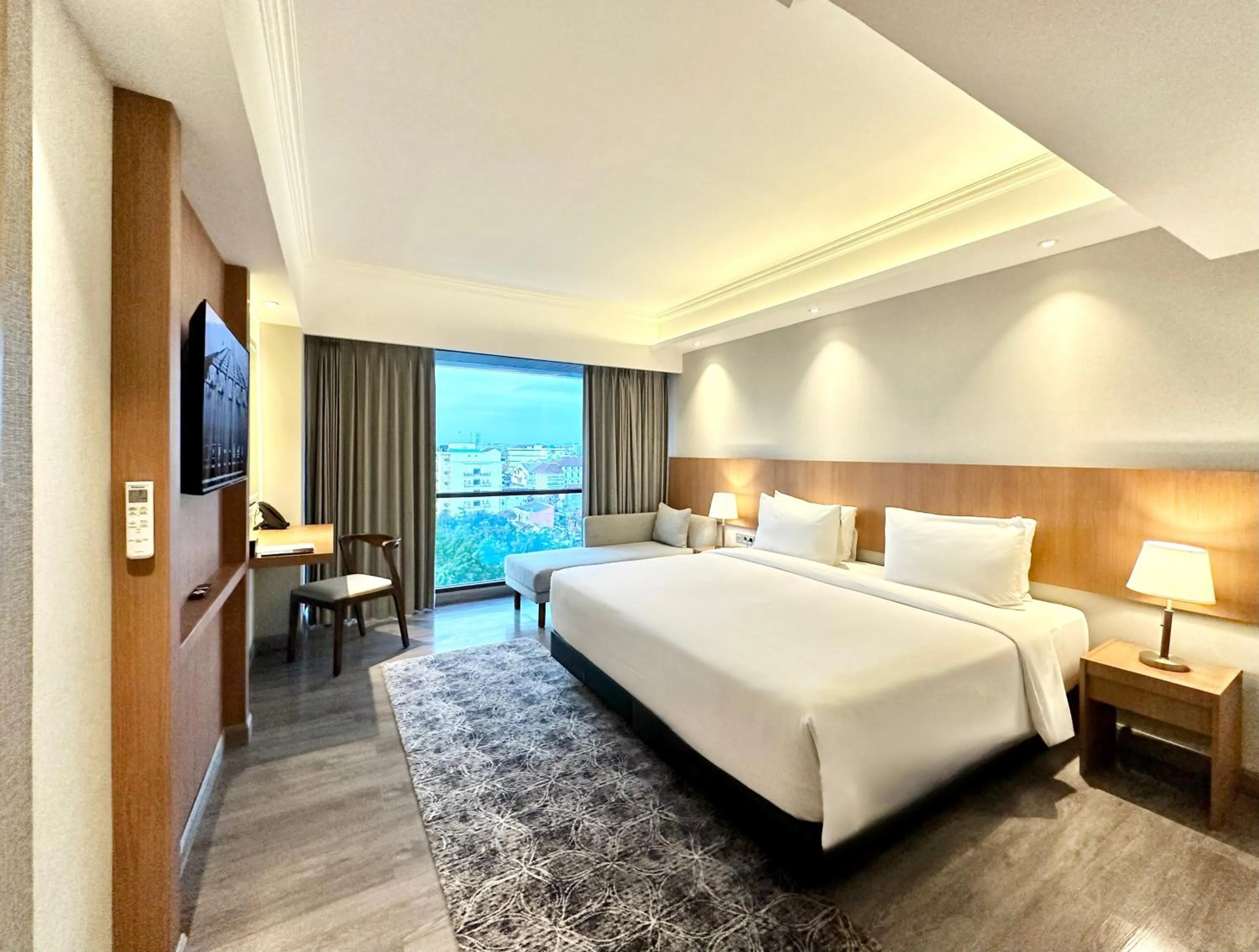 Bed in The Malioboro Hotel & Conference Center