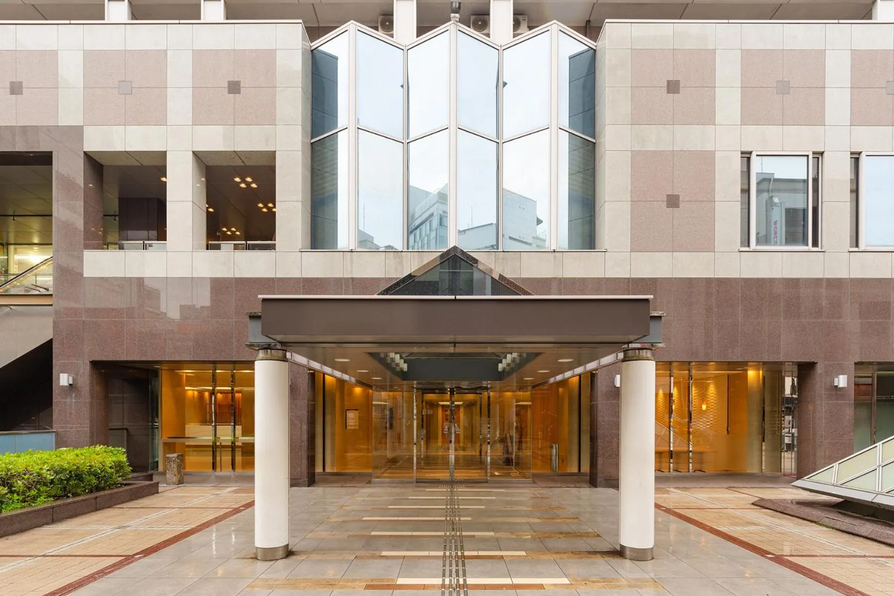 Facade/entrance in The OneFive Osaka Namba Dotonbori
