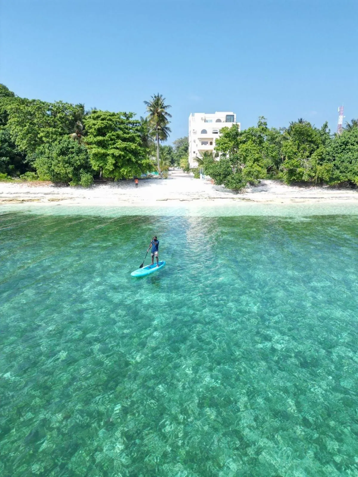 Property building in Isla Retreat