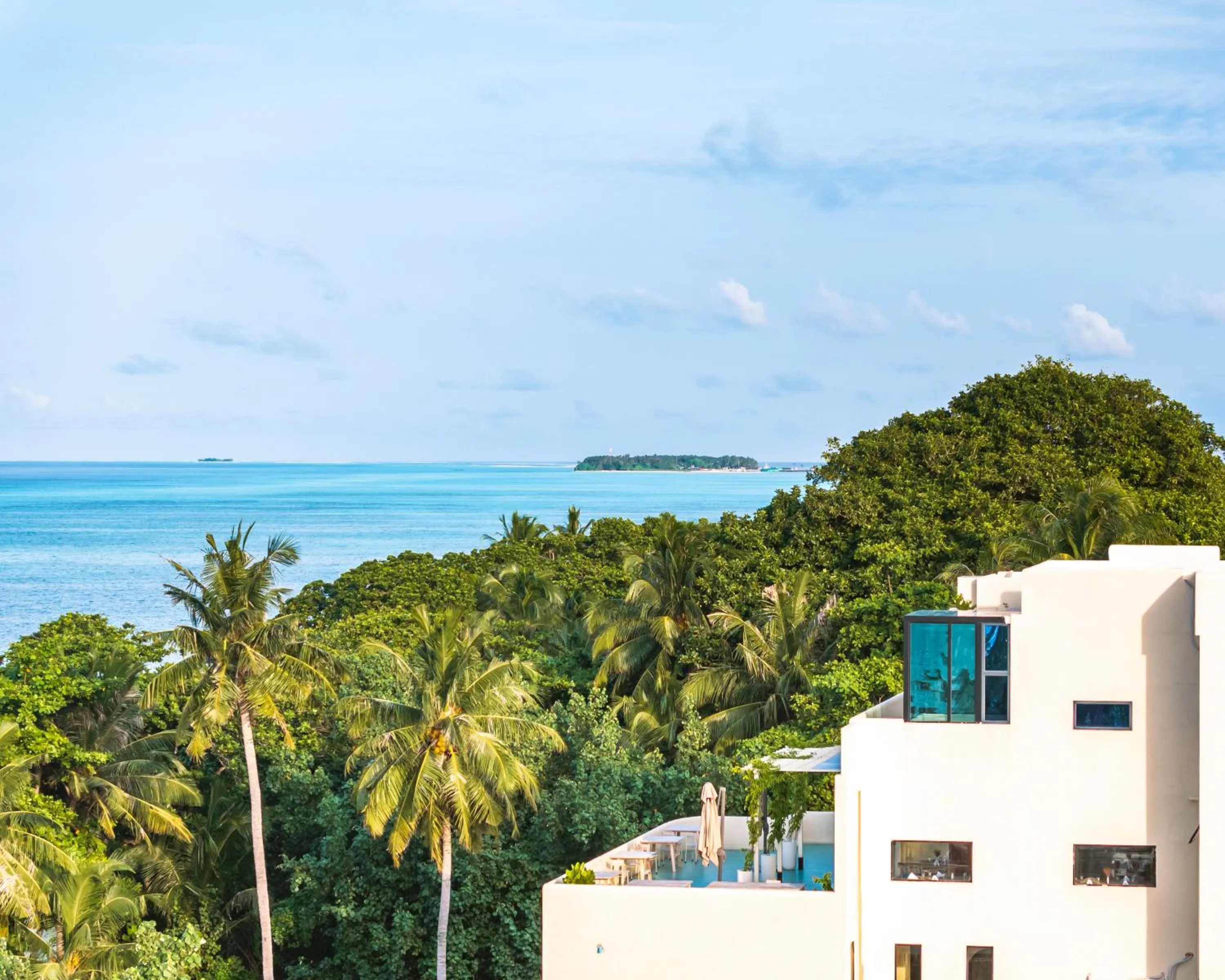 Property building in Isla Retreat