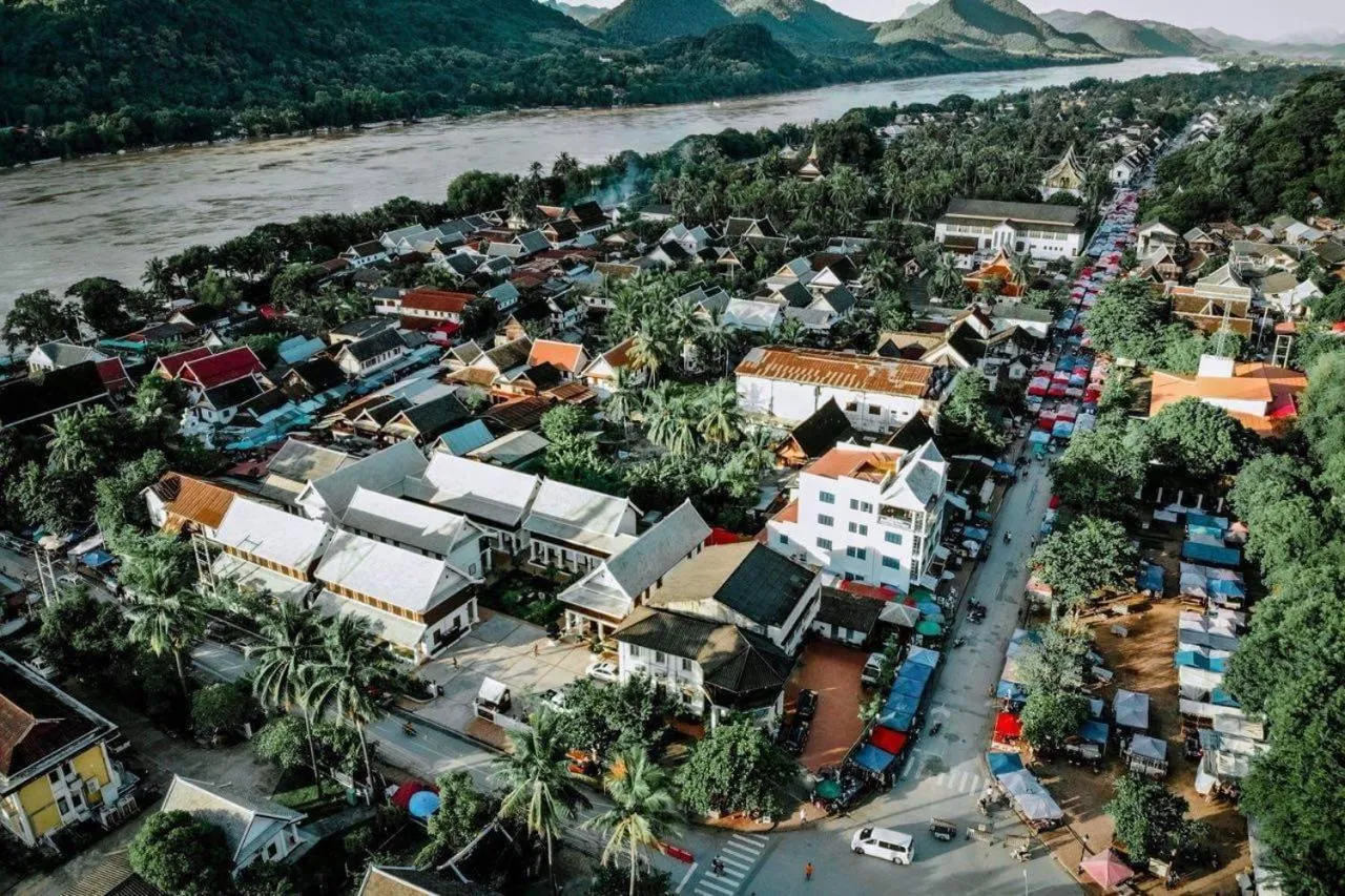 Street view in Houngvilai Hotel