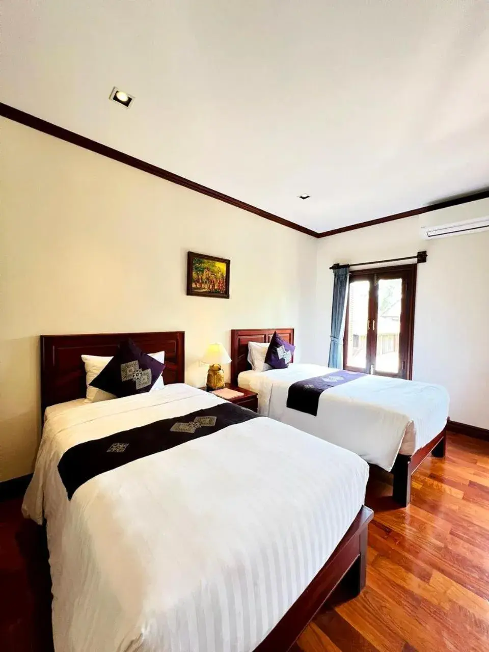 Bedroom, Bed in Houngvilai Hotel Bedroom, Bed in Houngvilai Hotel