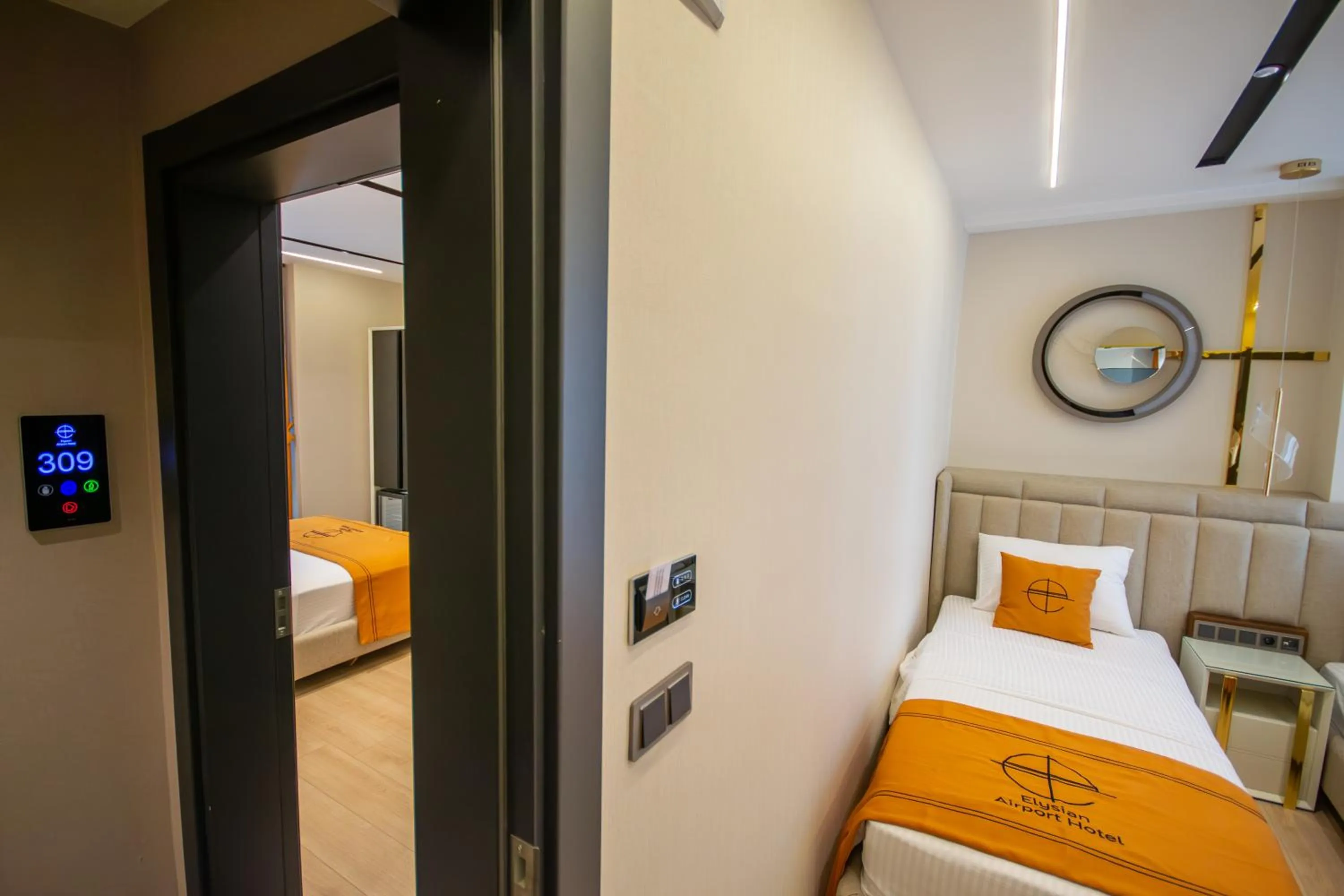 Superior Family Room in Elysian Airport Hotel & Restaurant