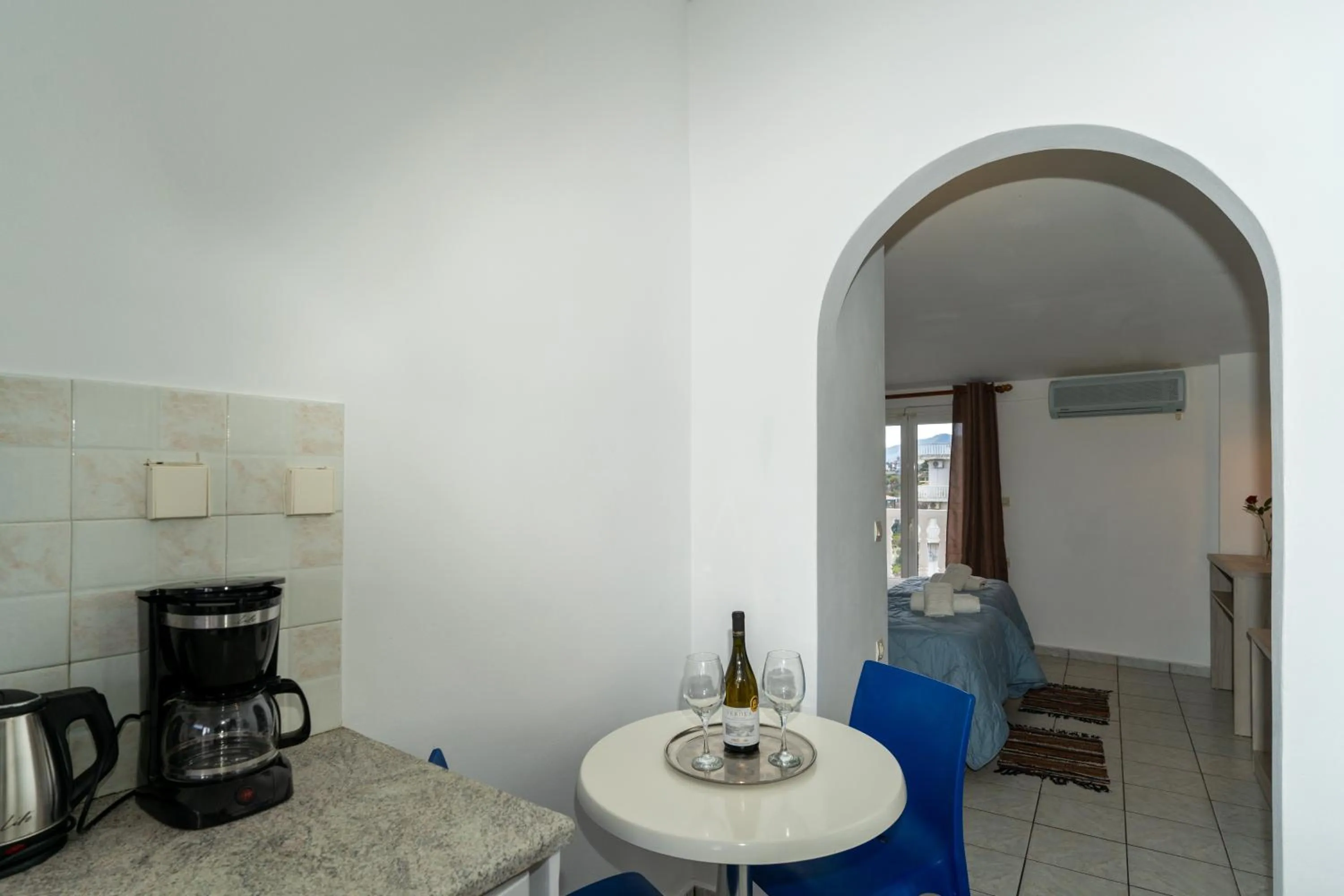 Kitchen or kitchenette in Alex Studios