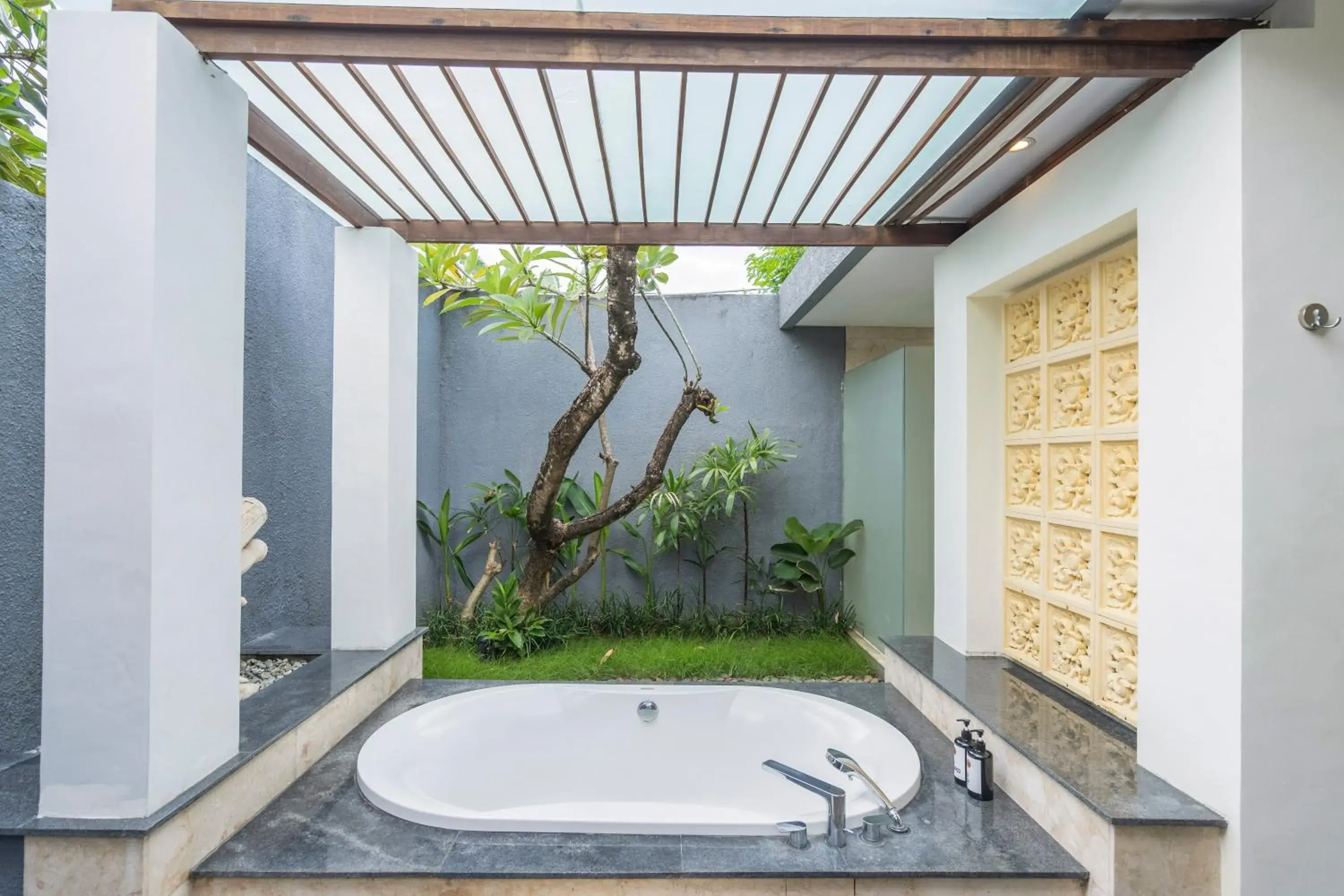 One-Bedroom Villa in Kings Villas Sanur by Moria One-Bedroom Villa in Kings Villas Sanur by Moria