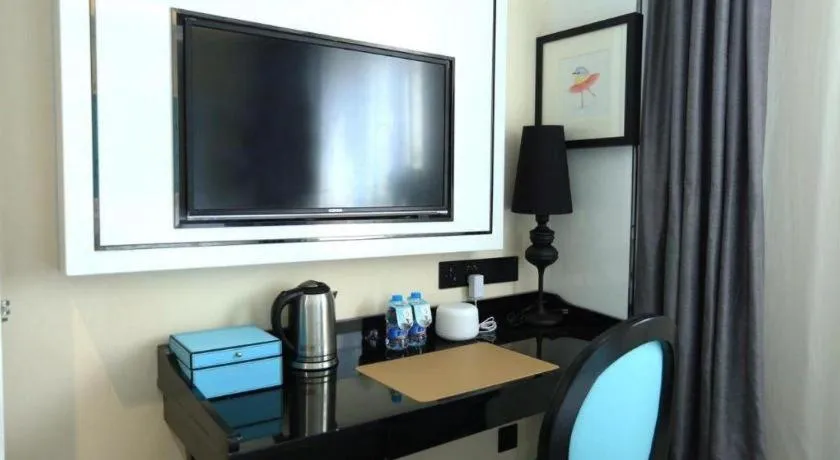 Xana Lite Beijing Tiananmen Dashilanr Branch