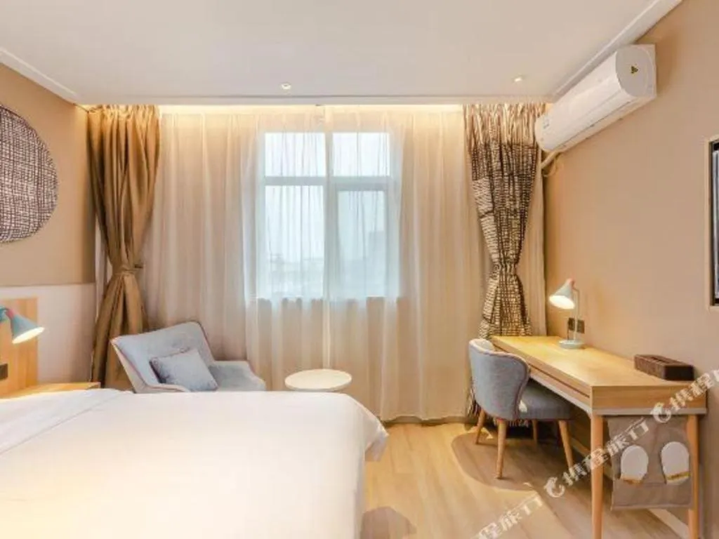 Bed in Home Inn Hotel Chengdu Gaoshengqiao Subway Station