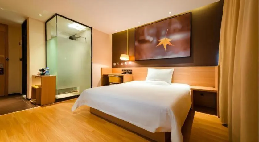 Bed in IU Hotel Beijing Yizhuang Economic Development Zone 2nd Chuangke Street