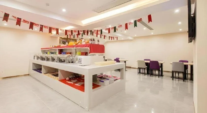 Lavande Hotel Wuhan Houhu Avenue Xingye Road
