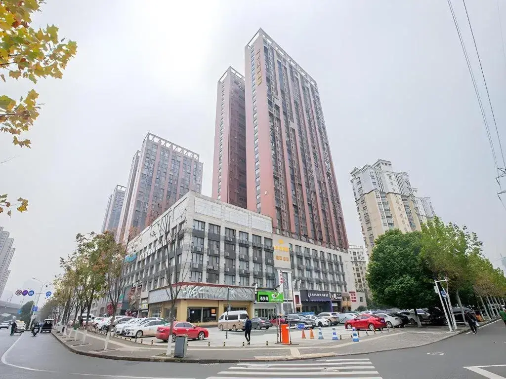 Lavande Hotel Wuhan Houhu Avenue Xingye Road Lavande Hotel Wuhan Houhu Avenue Xingye Road