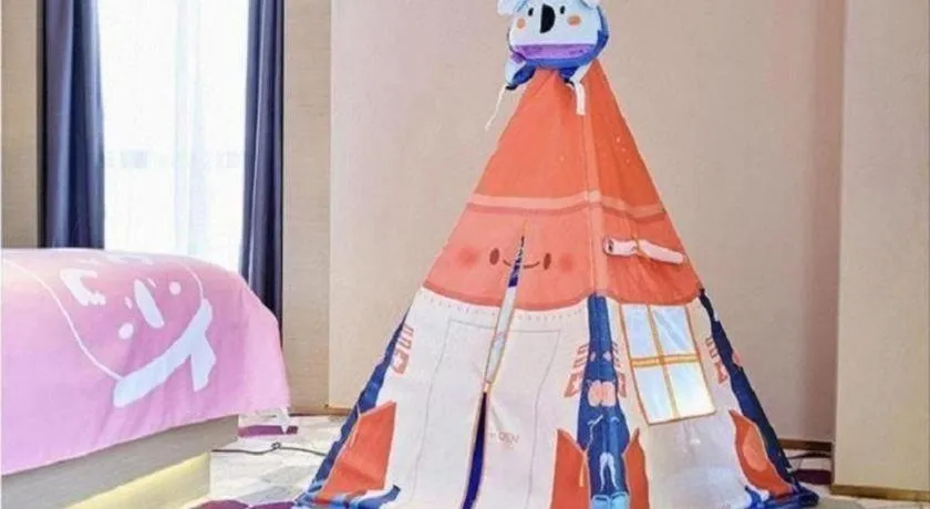 Lavande Hotel Wuhan Houhu Avenue Xingye Road