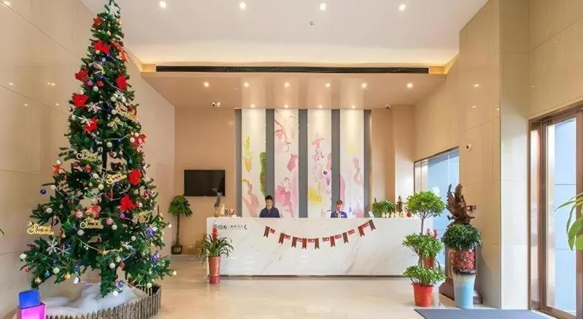 Lavande Hotel Wuhan Houhu Avenue Xingye Road