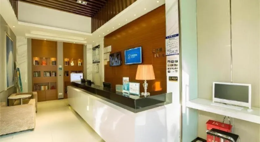 City Comfort Inn Hotel Wuhan Optics Valley Square Metro Station Zhongnan Minzu University