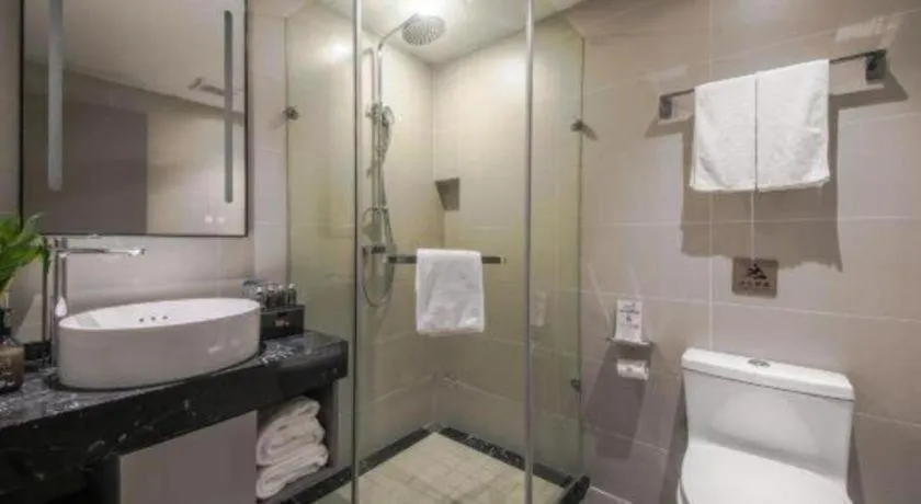 City Comfort Inn Hotel Wuhan Optics Valley Square Metro Station Zhongnan Minzu University