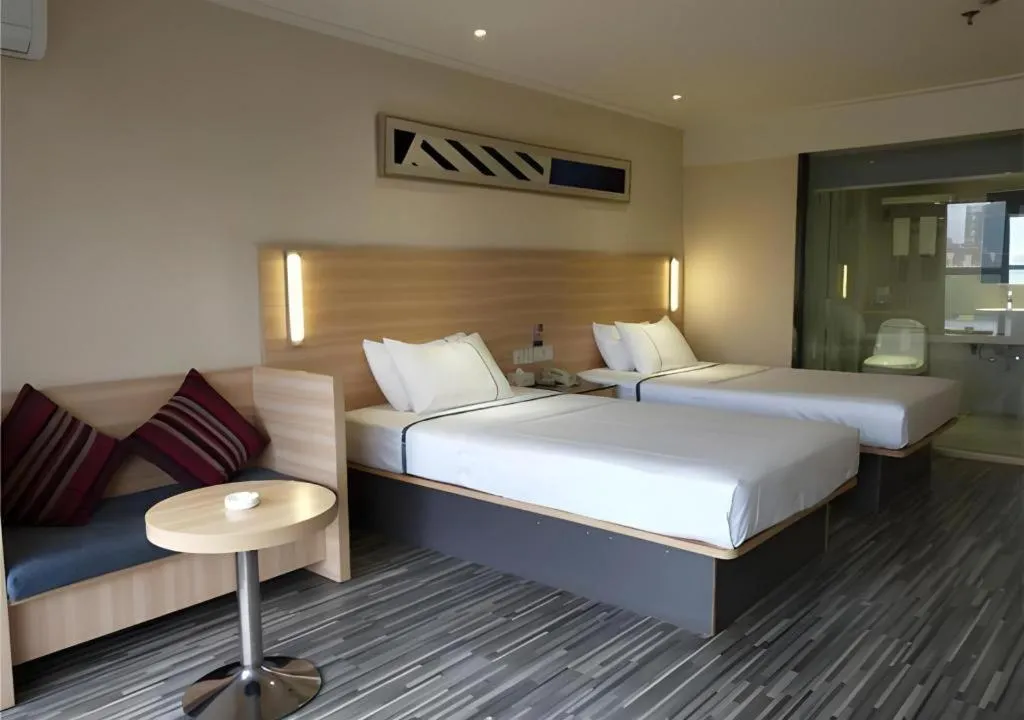 Bed in City Comfort Inn Wuhan Wangjiawan Yulong Road Metro Station