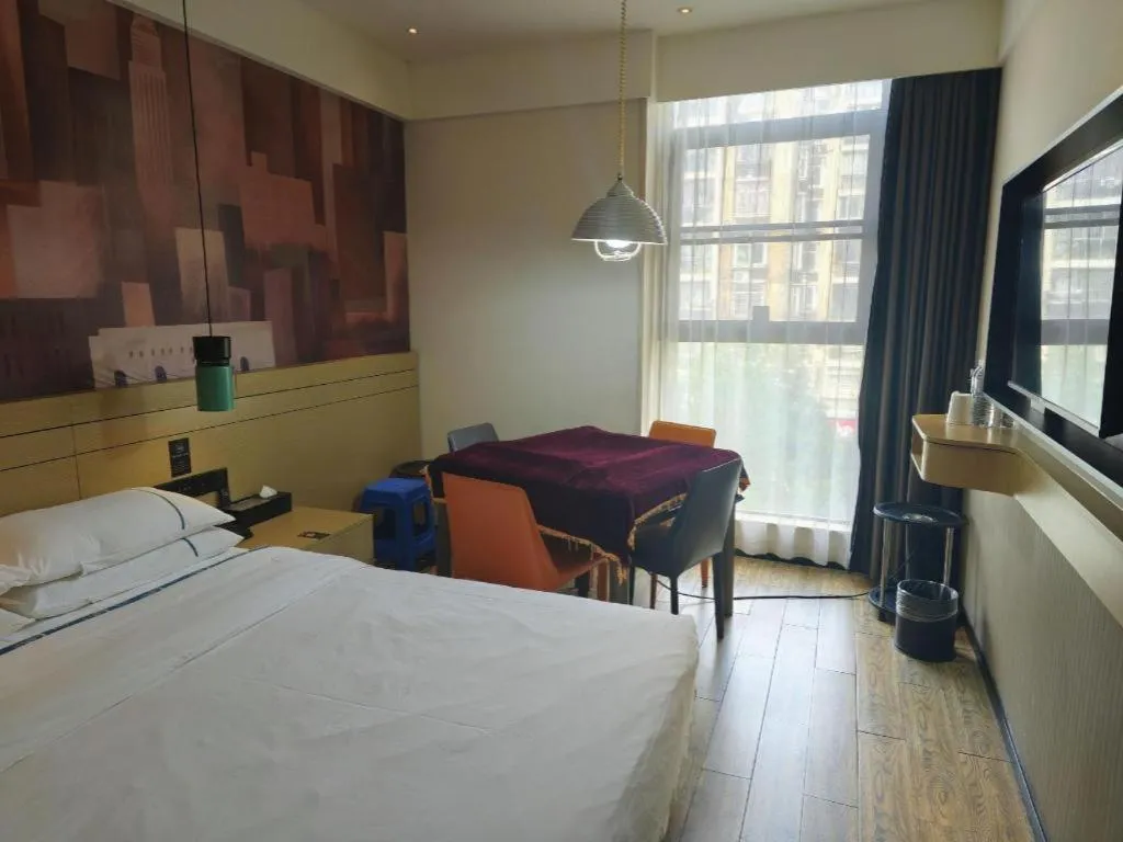 Bed in City Comfort Inn Wuhan Yuanlin Road Metro Station