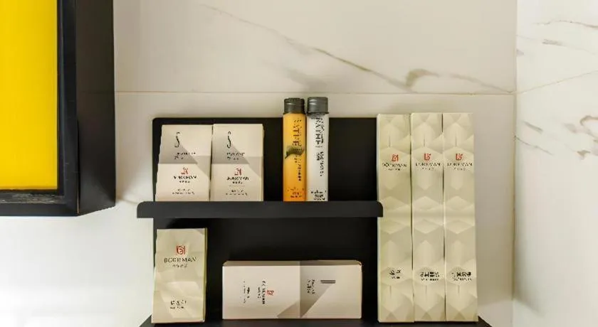 Borrman Hotel Guangzhou Quzhuang Metro Station