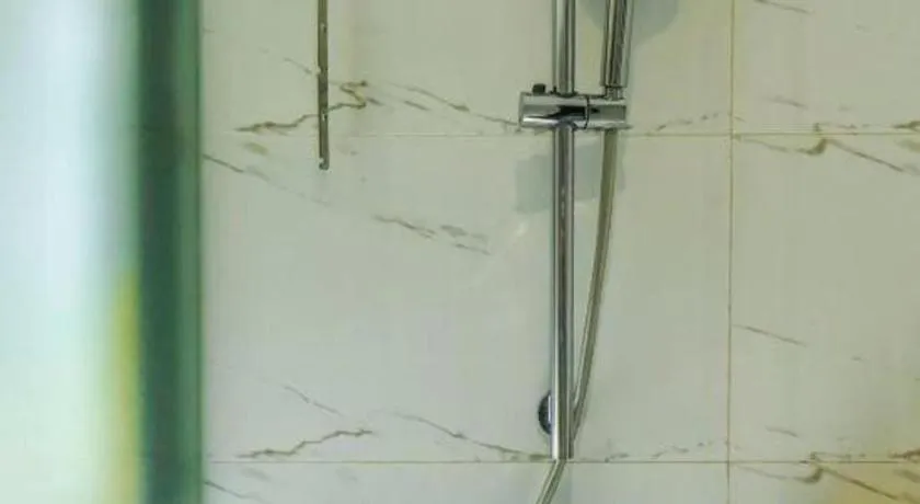 Borrman Hotel Guangzhou Quzhuang Metro Station