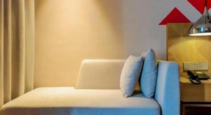 Borrman Hotel Guangzhou Quzhuang Metro Station