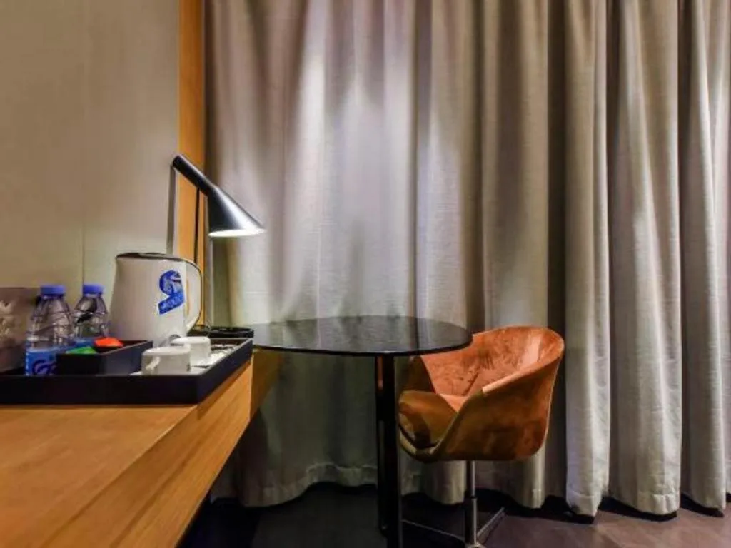 Borrman Hotel Guangzhou Quzhuang Metro Station