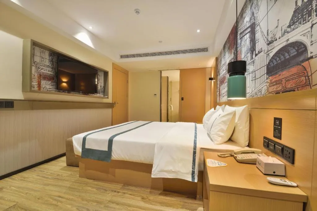 Bed in City Comfort Inn Wuhan Hankou Bei Light Rail Station