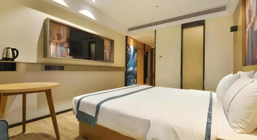 Bed in City Comfort Inn Wuhan Hankou Bei Light Rail Station