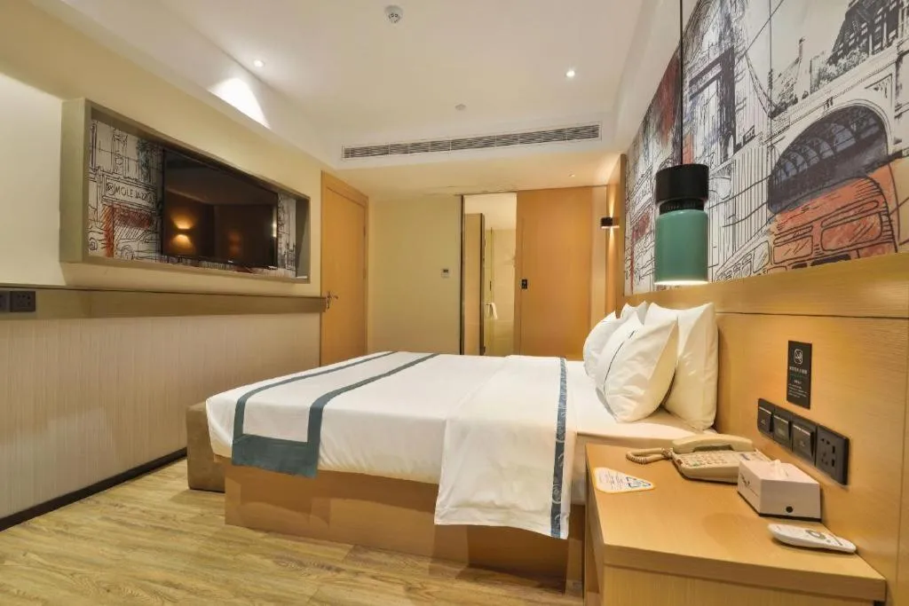 Bed in City Comfort Inn Wuhan Hankou Bei Light Rail Station