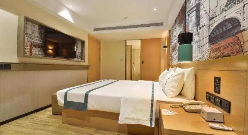 Bed in City Comfort Inn Wuhan Hankou Bei Light Rail Station