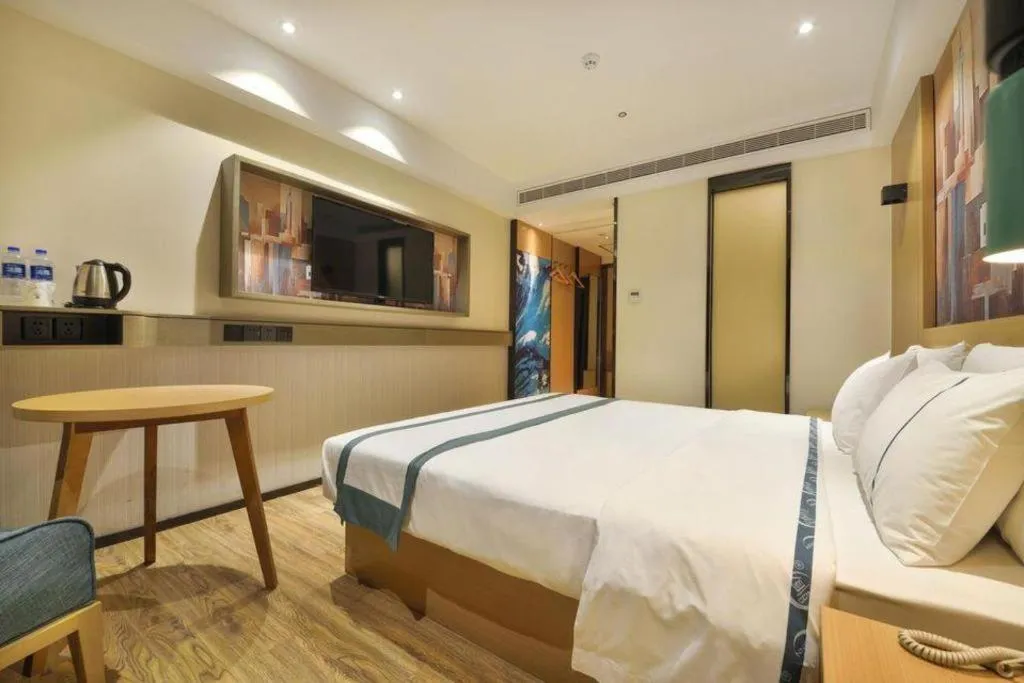 Bed in City Comfort Inn Wuhan Hankou Bei Light Rail Station